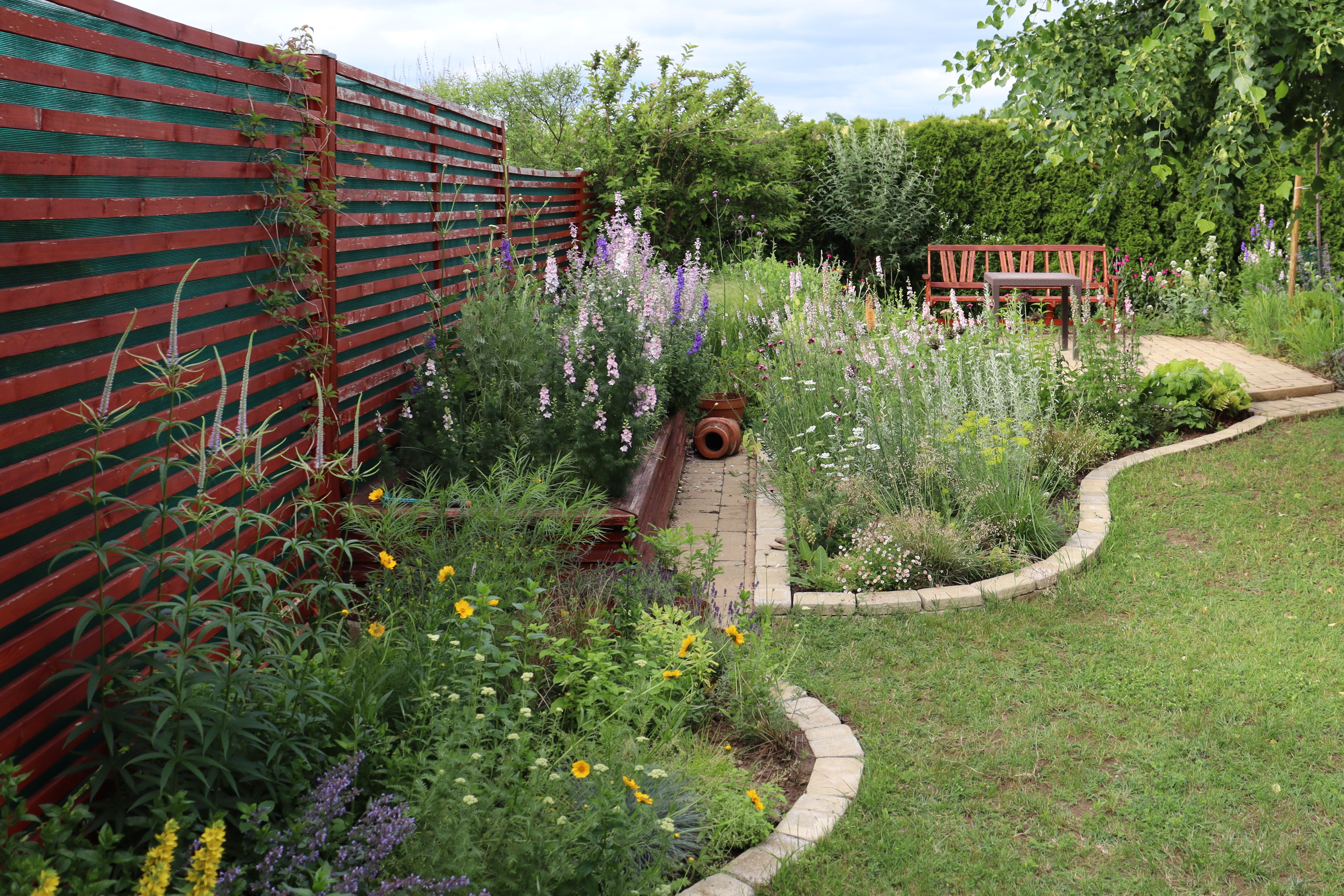 Torsán Lilla - Kerttervezés & tanácsadás